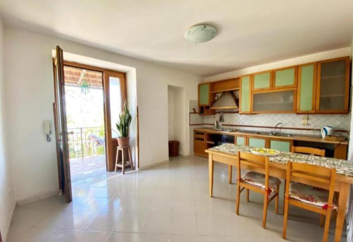 Elisabeth Seaview Apartments Sorrento Coast Vico Equense Exterior foto