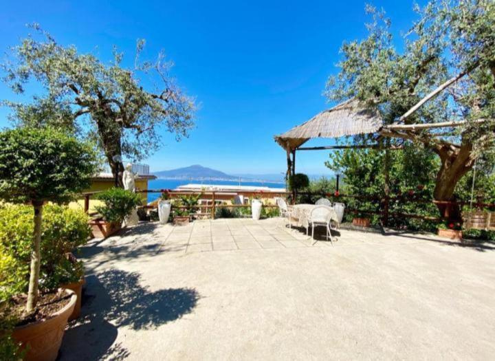 Elisabeth Seaview Apartments Sorrento Coast Vico Equense Exterior foto