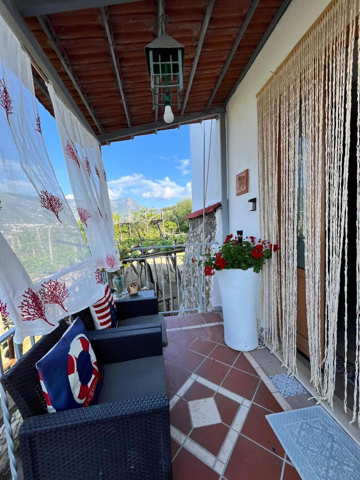 Elisabeth Seaview Apartments Sorrento Coast Vico Equense Exterior foto