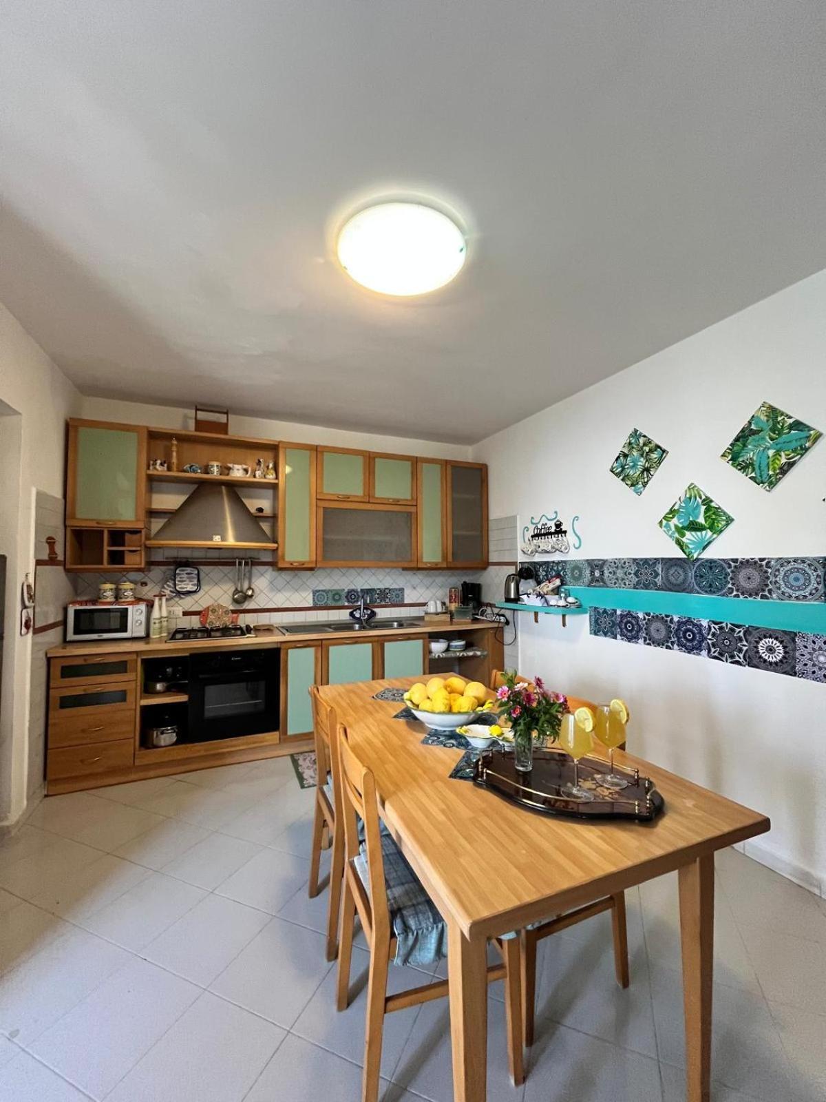 Elisabeth Seaview Apartments Sorrento Coast Vico Equense Exterior foto